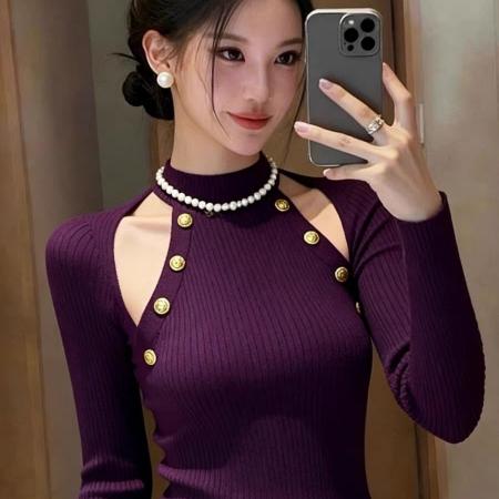 FA49214# 小众设计感紫色针织衫金属扣镂空露肩半高领修身显瘦打底衫女 服裝批發女裝批發服飾貨源