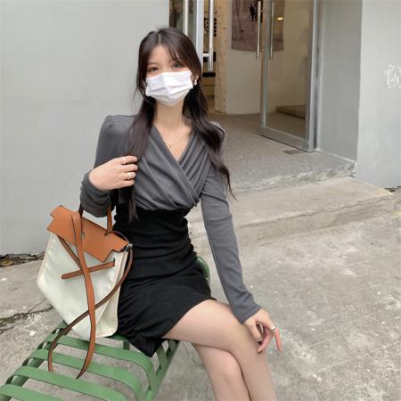 FA49269# 秋新款显瘦百搭气质拼色磨毛V领包臀连衣裙收腰褶皱裙 服裝批發女裝批發服飾貨源