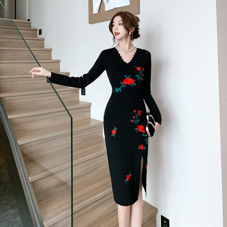 FA49292# 设计感气质收腰显瘦高级女人味优雅时尚刺绣连衣裙女