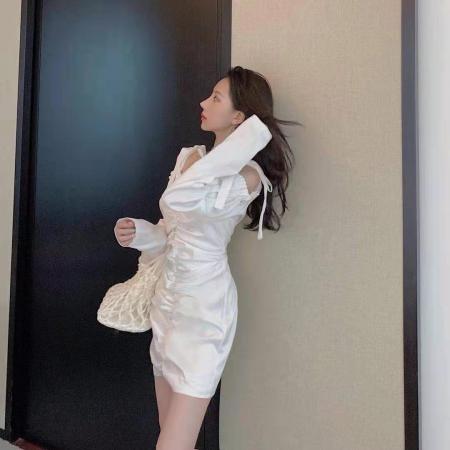 新款edacity吊带连衣裙高腰修身一字领法国小众真丝仙女裙