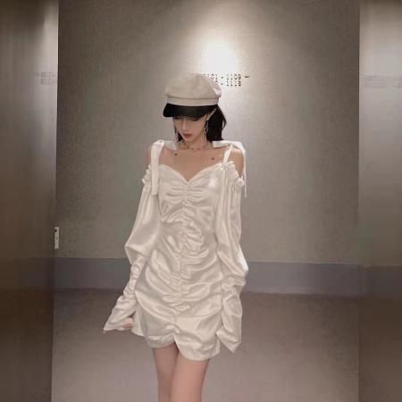 新款edacity吊带连衣裙高腰修身一字领法国小众真丝仙女裙