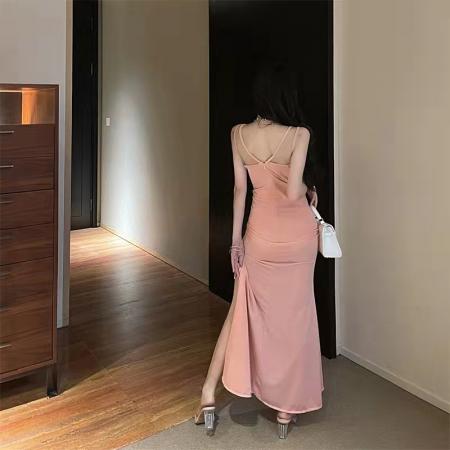 新款性感修身显瘦工作服时尚低胸晚礼服妖娆连衣裙