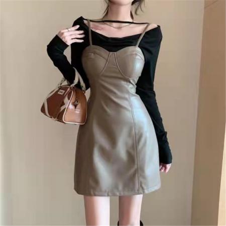 新款收腰显瘦气质皮裙高端赫本风纯色吊带打底连衣裙
