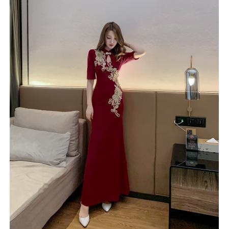 精致敬酒礼服改良旗袍秋新款立领五分袖收腰包臀连衣裙