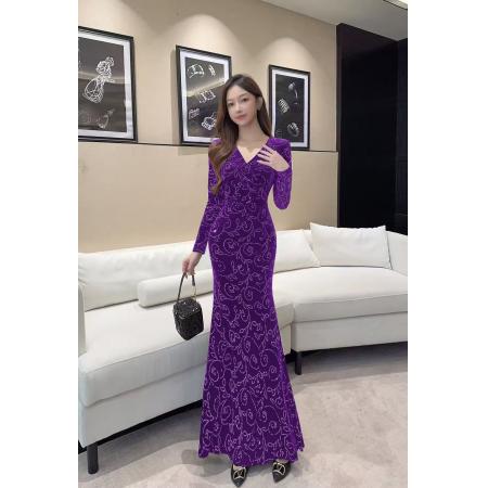 冬装新款黑色V领修身显瘦包臀鱼尾裙