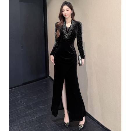 法式气质高级感设计v领长袖连衣裙女春季修身开叉裙子