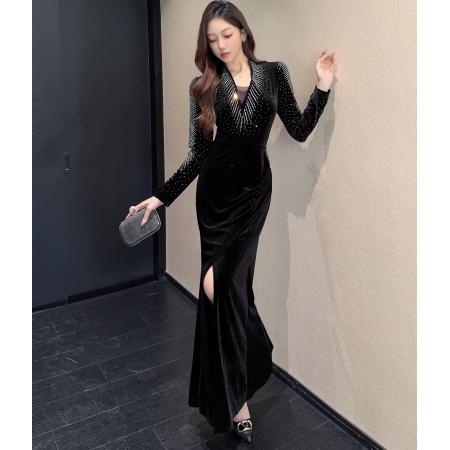 法式气质高级感设计v领长袖连衣裙女春季修身开叉裙子