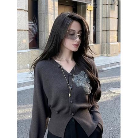 FA49415# 韩系V领单排扣针织开衫女长袖显瘦毛衣外套宽松简约洋气 服裝批發女裝批發服飾貨源