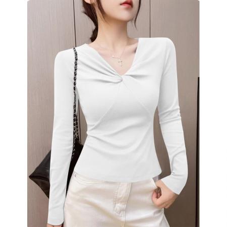 FA49443# 咖色V领长袖打底衫女内搭秋冬季新款显瘦扭结设计感T恤上衣 服裝批發女裝批發服飾貨源