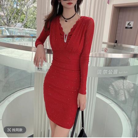 冬装新款修身连衣裙-小性感V领收腰包臀裙闪闪小黑裙打底裙子 服裝批發女裝批發服飾貨源