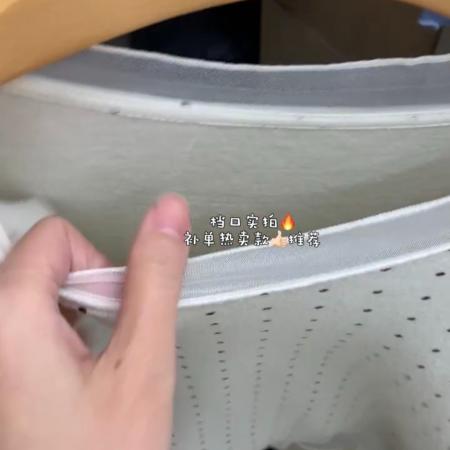 FA49562# 设计感小众网纱拼接波点长袖T恤女