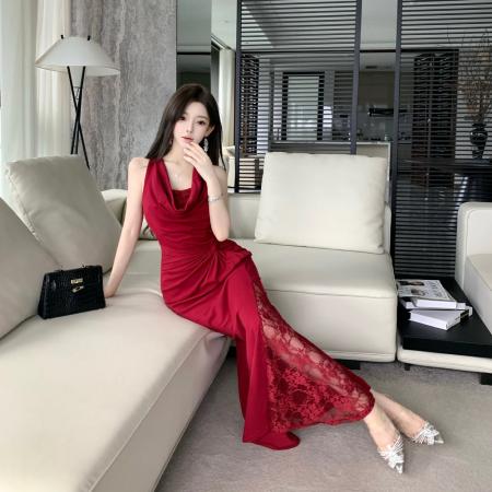 FA49581# 纯欲红色荡领挂脖大露背修身度假礼服长款连衣裙