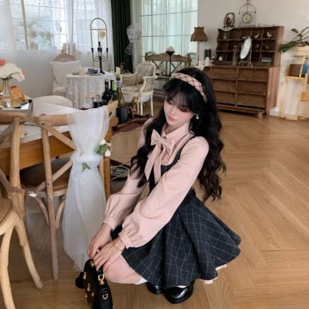 FA49584# 雾蓝深秋新款少女感蝴蝶结衬衫格纹收腰蓬蓬百褶连衣裙