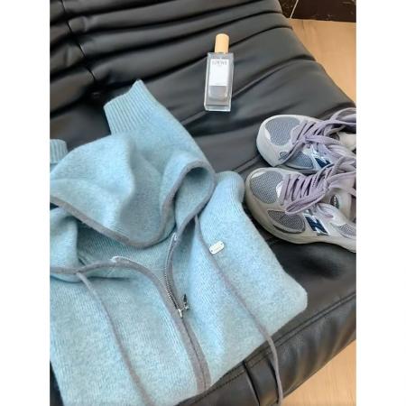 FA49623# 绵羊绒慵懒风蓝色双拉链连帽毛衣女韩系宽松针织开衫