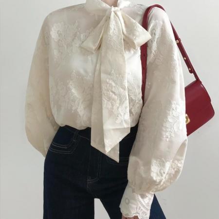 FA49625# 秋装法式独特精致小上衣气质轻奢高级感绝美蕾丝花边系带白色衬衫