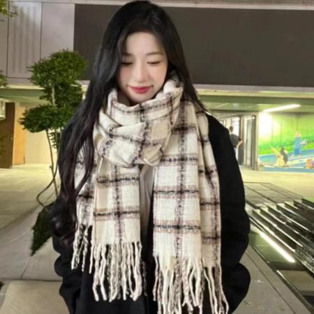 FA49634# 学院风小香风格子流苏围巾女秋冬仿羊绒韩版披肩保暖情侣围脖
