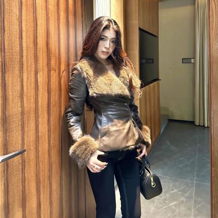 FA49641# 复古咖色毛毛领皮衣外套女秋冬季加厚高级感气质修身短款夹克上衣