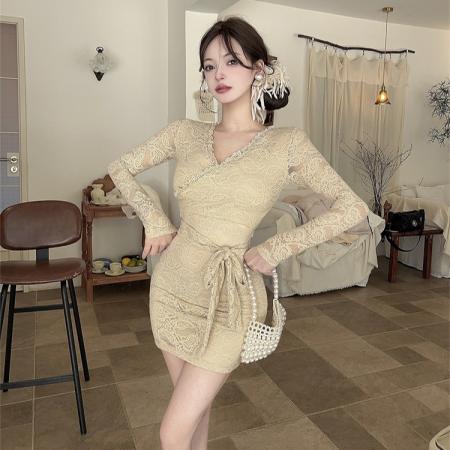 FA49688# 法式气质蕾丝纯欲V领收腰绑带连衣裙修身显瘦性感夜店包臀裙