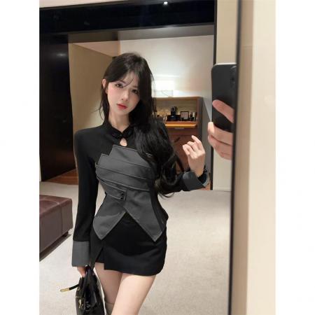 FA49691# 复古洋气镂空撞色开叉长袖T恤打底衫时尚性感气质显瘦套头上衣女