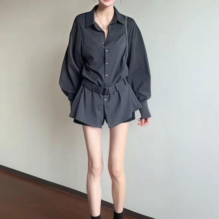 FA49697# 大码高级感复古条纹衬衫女装秋季新款设计感衬衣胖MM宽松显瘦上衣