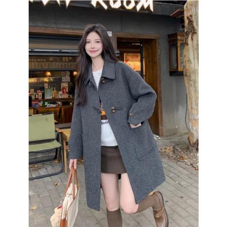 FA49722# 灰色盘扣设计毛呢大衣女秋冬新款中长款小个子赫本风毛呢外套