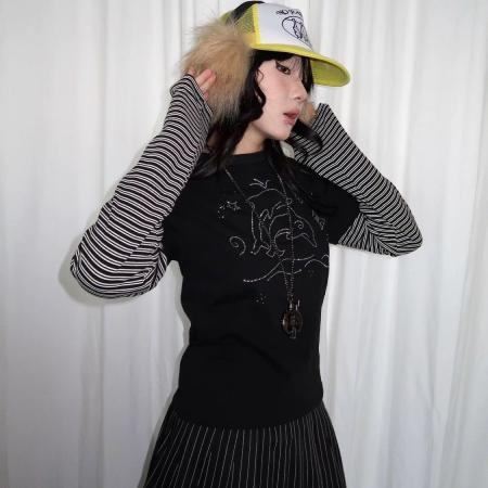 FA49796# 美式复古烫钻条纹假两件长袖T恤女秋季新款修身短款打底衫上衣潮 服裝批發女裝批發服飾貨源