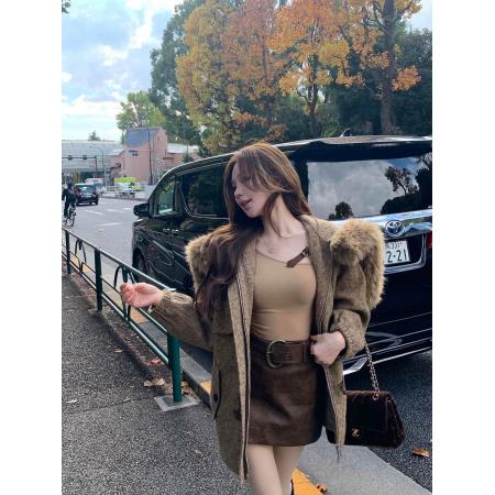 FA49830# 法式咖色露肩长袖T恤女秋冬性感辣妹小个子修身显瘦百搭短款上衣 服裝批發女裝批發服飾貨源