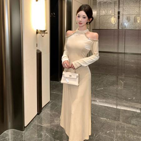 FA49858# 秋季名媛御姐风丝绒亮片高端聚会礼服长裙挂脖性感露肩连衣裙 服裝批發女裝批發服飾貨源