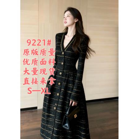 FA49898# 秋季巨好看富家千金miu系黑色小香风气质v领连衣裙女新款 服裝批發女裝批發服飾貨源