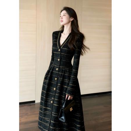 FA49898# 秋季巨好看富家千金miu系黑色小香风气质v领连衣裙女新款 服裝批發女裝批發服飾貨源