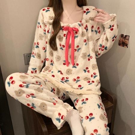 冬季新款法兰绒睡衣女加厚甜美公主风可爱家居服套装 服裝批發女裝批發服飾貨源
