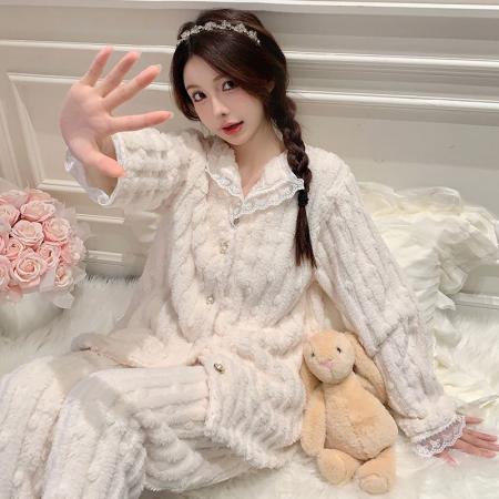 FA49914# 冬季提花长毛绒睡衣女蕾丝公主风甜美家居服套装 服裝批發女裝批發服飾貨源