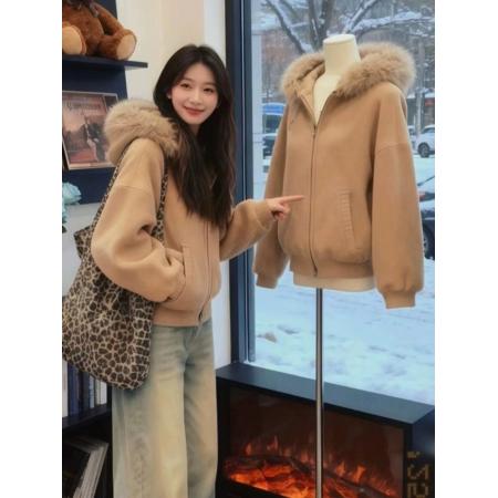 独特漂亮两件套慵懒风高级感巨好看卡其色毛领针织外套牛仔裤套装 服裝批發女裝批發服飾貨源