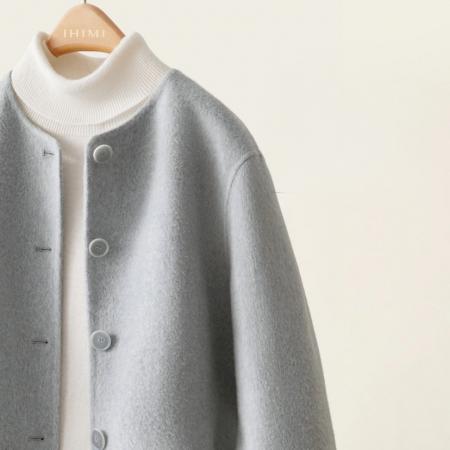 FA49940# 冬季高级感圆领慵懒落肩袖毛呢外套上衣女 服裝批發女裝批發服飾貨源