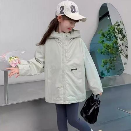 女童外套春秋春装新款洋气儿童连帽冲锋衣中大童休闲上衣 童装批发宝宝服饰批发