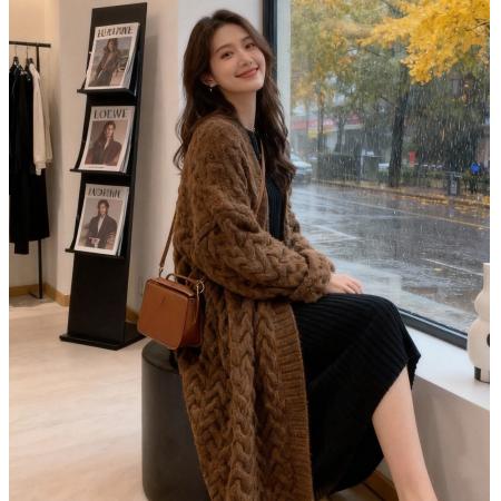 FA50104# 驼绒加厚实复古麻花毛衣女秋冬中长款V领扣宽松开衫外套纯色毛线 服裝批發女裝批發服飾貨源