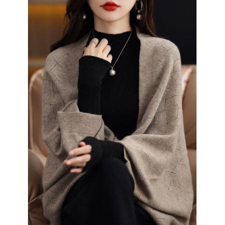 FA50106# 早秋针织披肩围巾两用女镂空薄外套斗篷宽松针织衫 服裝批發女裝批發服飾貨源