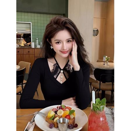 FA50228# 性感甜辣妹黑色挂脖蕾丝拼接长袖t恤上衣秋冬季修身显瘦打底衫女 服裝批發女裝批發服飾貨源