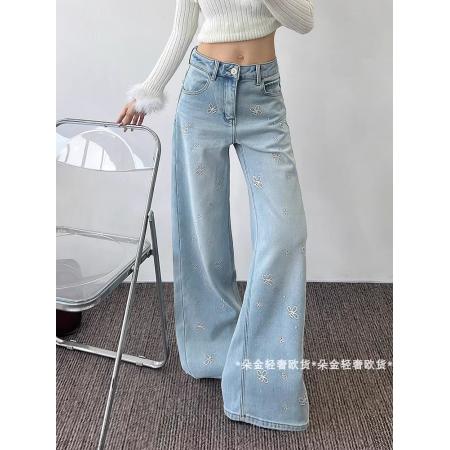 FA50322# 欧货冬季新款轻奢时尚洋气花朵钉珠烫钻显瘦阔腿牛仔裤 服裝批發女裝批發服飾貨源