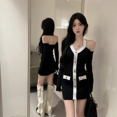 FA50325# 韩系千金小香风挂脖露肩撞色针织连衣裙内搭显瘦包臀裙 服裝批發女裝批發服飾貨源