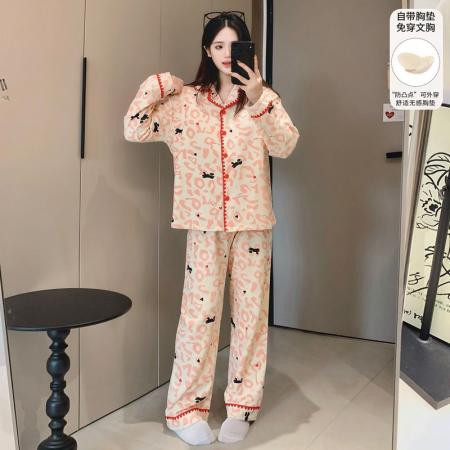 FA50361# 冬季新款睡衣女德绒翻领开衫长袖带胸垫甜美保暖家居套装h 服裝批發女裝批發服飾貨源