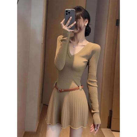 FA50367# 法式轻熟风v领长袖针织连衣裙女带腰带高级感秋冬收腰显瘦a字短裙 服裝批發女裝批發服飾貨源