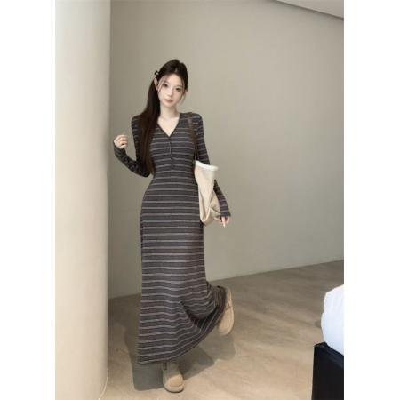 FA50376# 法式性感v领条纹长袖连衣裙子女超好看收腰打底长裙 服裝批發女裝批發服飾貨源