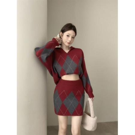 FA50377# 慵懒风V领菱格圣诞针织衫高腰针织半身裙套装 服裝批發女裝批發服飾貨源