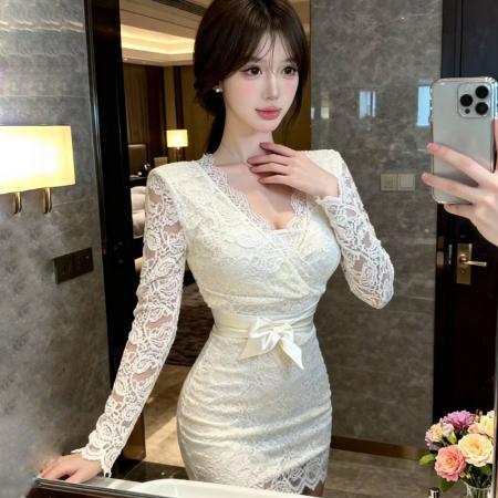 FA50395# 纯欲性感V领镂空蕾丝修身打底包臀短裙性感收腰长袖连衣裙 服裝批發女裝批發服飾貨源