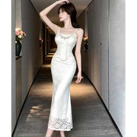 FA50396# 法式辣妹V领镶钻吊带连衣裙性感名媛蕾丝包臀鱼尾礼服长裙 服裝批發女裝批發服飾貨源