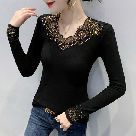 FA50424# 秋冬新款V领蕾丝双面奥绒镂空重工艺烫钻打底衫长袖女 服裝批發女裝批發服飾貨源