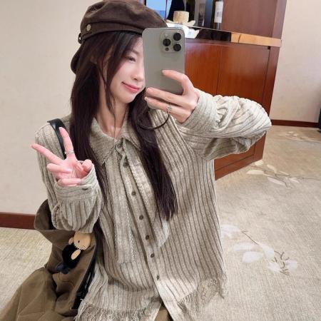 复古蕾丝拼接长袖针织衬衫女春秋新款宽松设计感小众衫衣上衣 服裝批發女裝批發服飾貨源