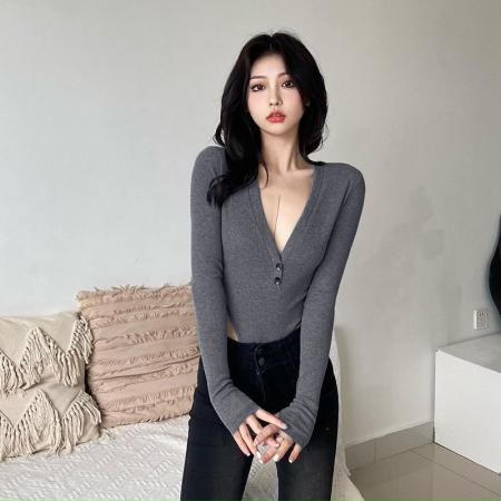 莫代尔人棉新款辣妹深V领正肩长袖T恤连体衣秋 服裝批發女裝批發服飾貨源