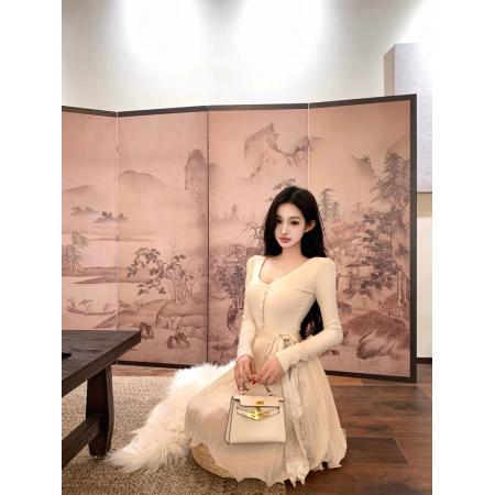 温柔风气质针织连衣裙女装秋季长袖v领收腰裙子蝴蝶结百褶a字短裙 服裝批發女裝批發服飾貨源
